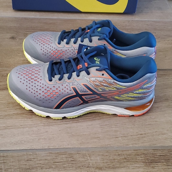 🆕️ Asics Men's Shoes - Picture 3 of 8